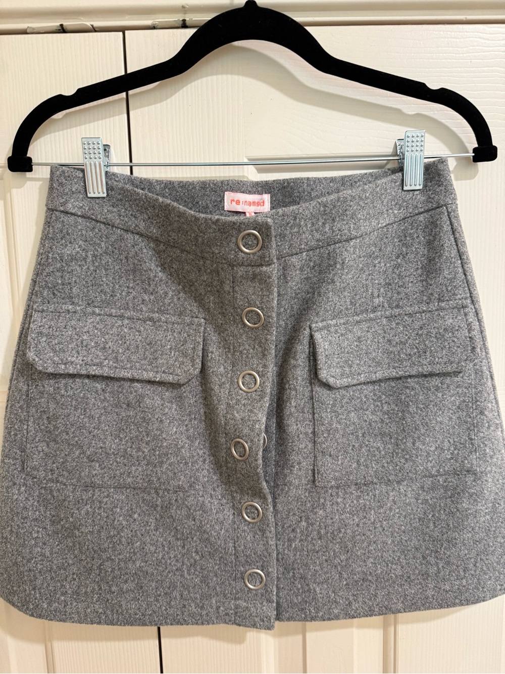 re:named Gray Button-Front Mini Skirt with Flap Pockets